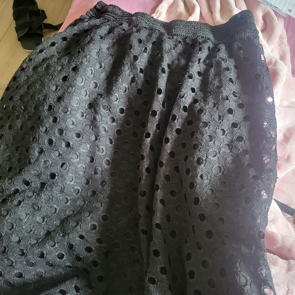 Lace skirt